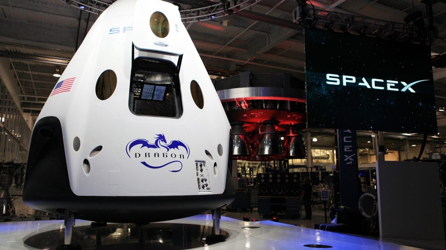 La cápsula Dragon 2 de SpaceX.