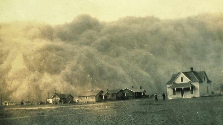 Tormenta de arena en el Dust Bowl