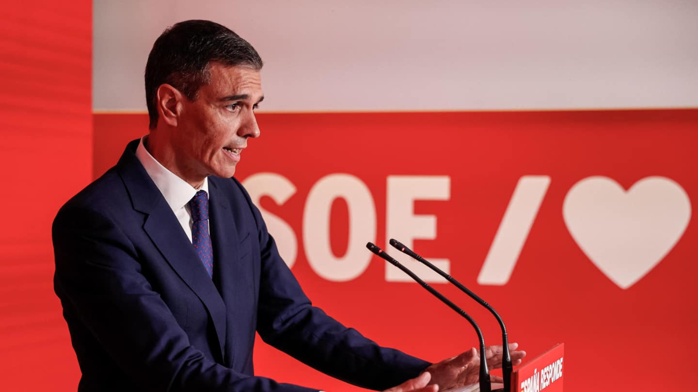 El presidente del Gobierno y líder del PSOE, Pedro Sánchez, durante la rueda de prensa ofrecida este jueves en la sede del partido.