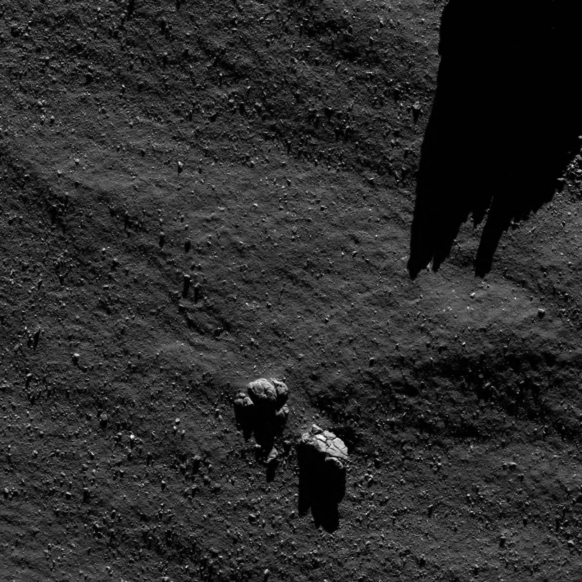 Superficie del cometa a sólo 4 km de altura.