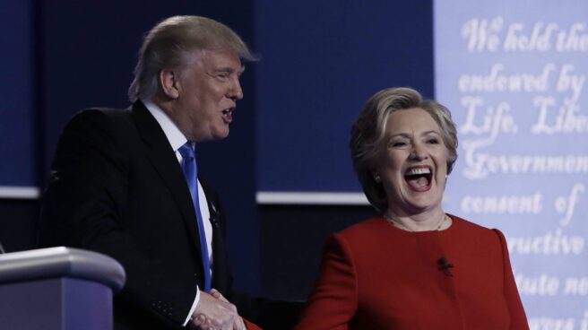 636105492296728182 Donald Trump y Hillary Clinton, durante el debate presidencial.