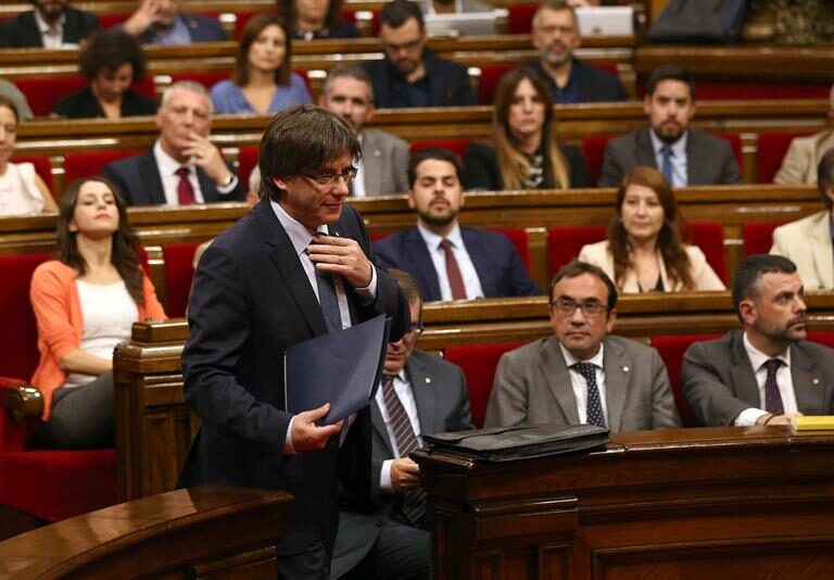 Puigdemont anuncia un referéndum en Cataluña para otoño de 2017