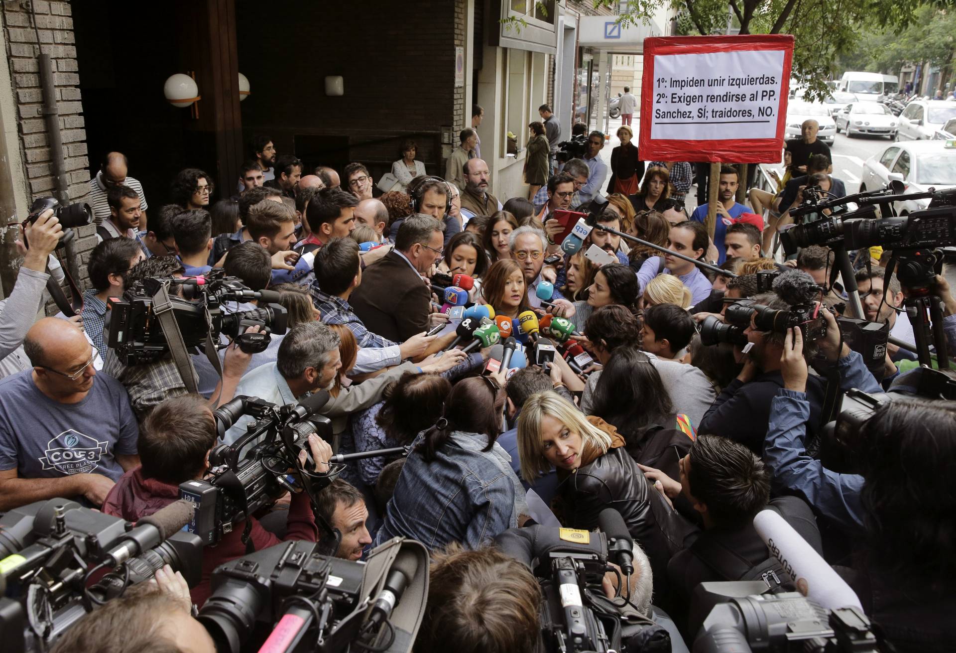 La presidenta del Comité Federal pide evitar un "espectáculo bochornoso"