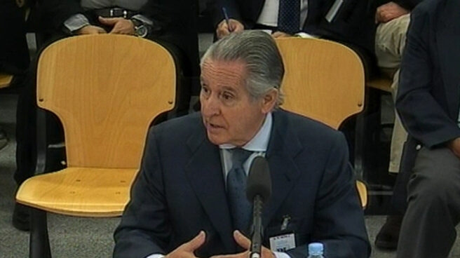 Juicio por las tarjetas opacas.