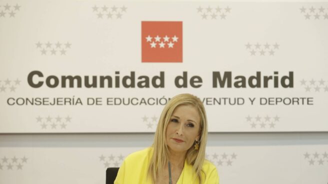La presidenta de la Comunidad de Madrid, Cristina Cifuentes, en una comparecencia pública. La presidenta de la Comunidad de Madrid, Cristina Cifuentes, en una comparecencia pública.
