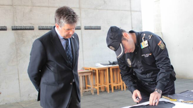 El comisario Villarejo acusa al policía Martín-Blas y a Cosidó de impedir investigaciones sobre los Pujol