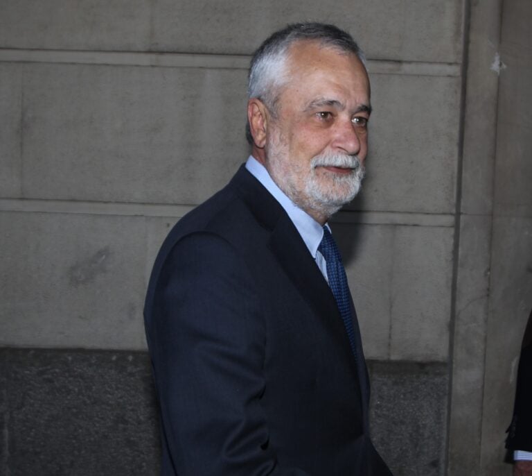 El abogado de Griñán cita como testigos a los letrados de la Junta, que no le acusaron