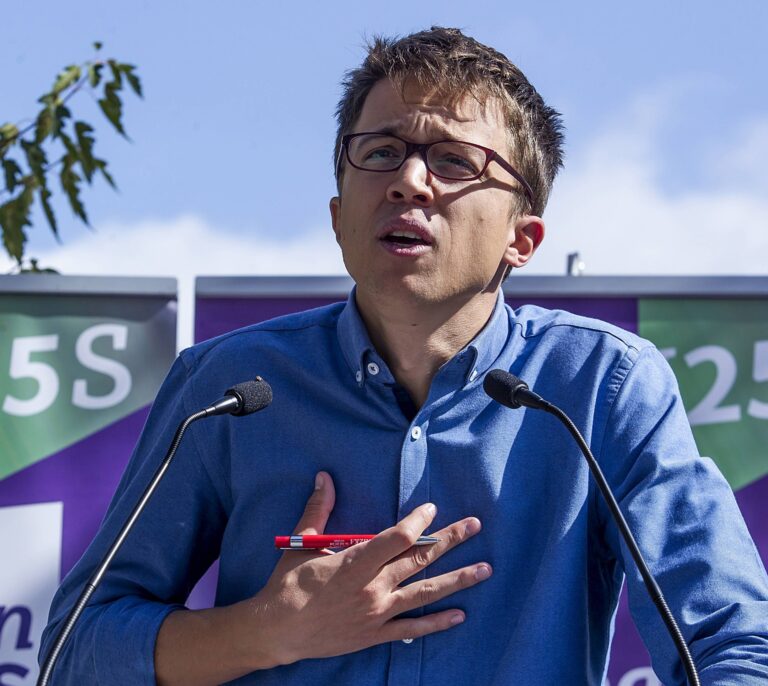 Los errejonistas piden un Podemos "menos presidencialista" y más debate político