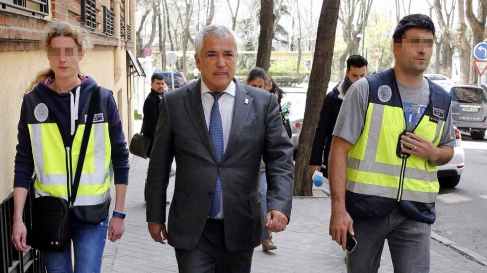 El líder de Ausbanc, Luis Pineda, en abril de 2016 cuando fue detenido en Madrid.