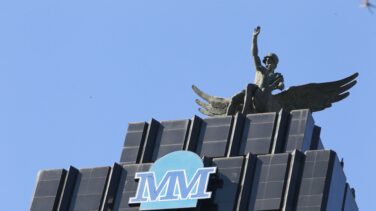Mutua y Slim se embolsarán más de 20 millones al año en dividendos de CaixaBank