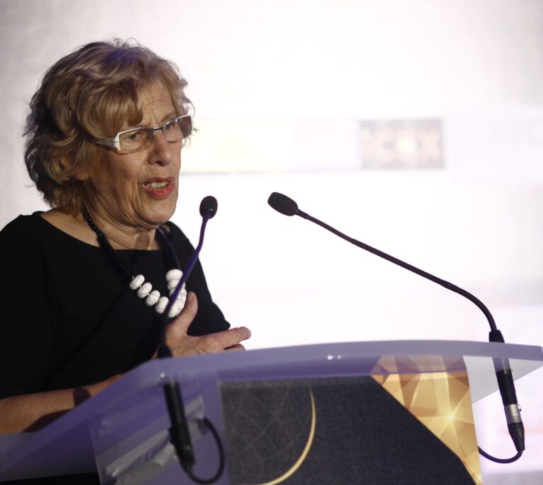 El juez decide investigar por delito de odio a los policías que insultaron a Carmena
