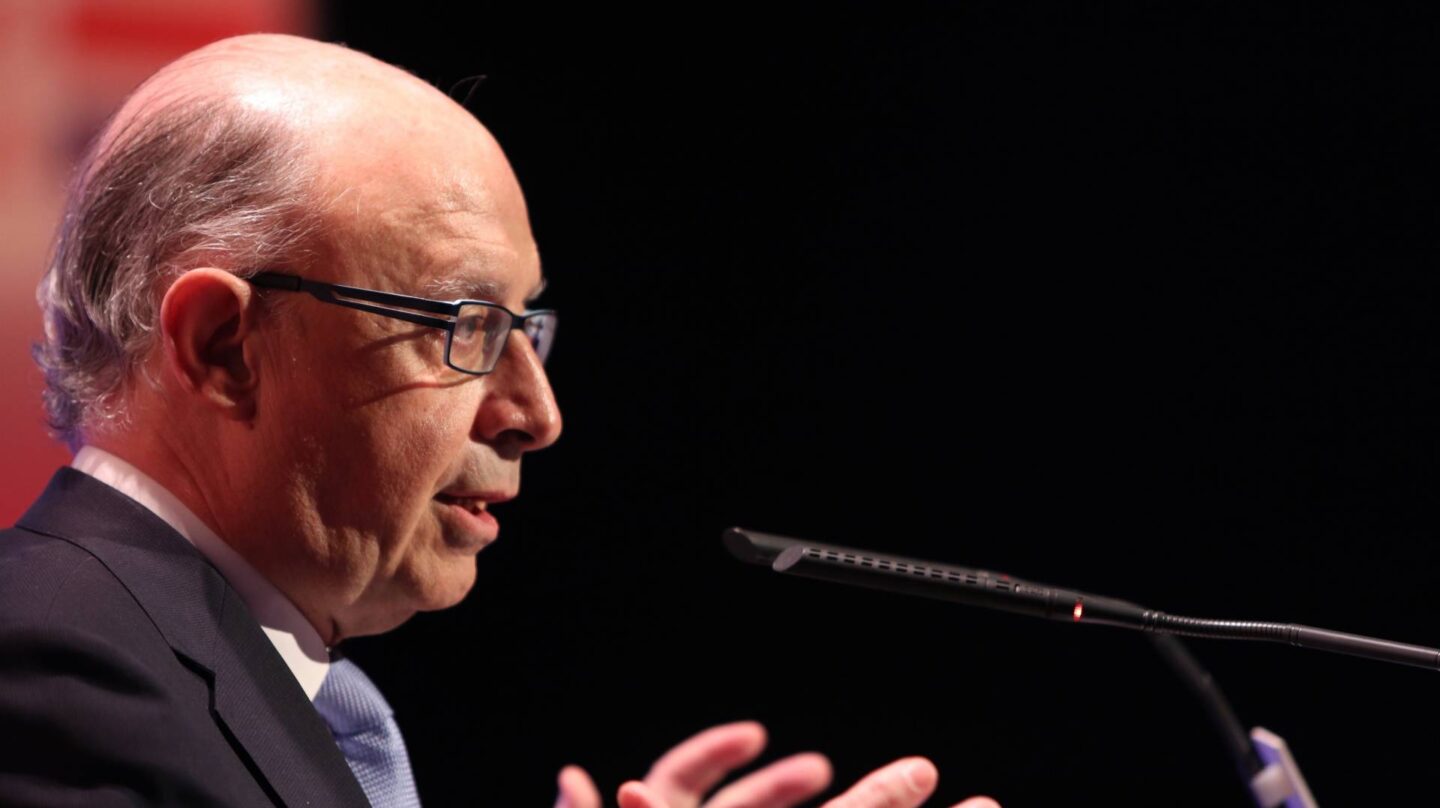 El ministro de Hacienda, Cristóbal Montoro, quiere asfixiar financieramente el 1-O.