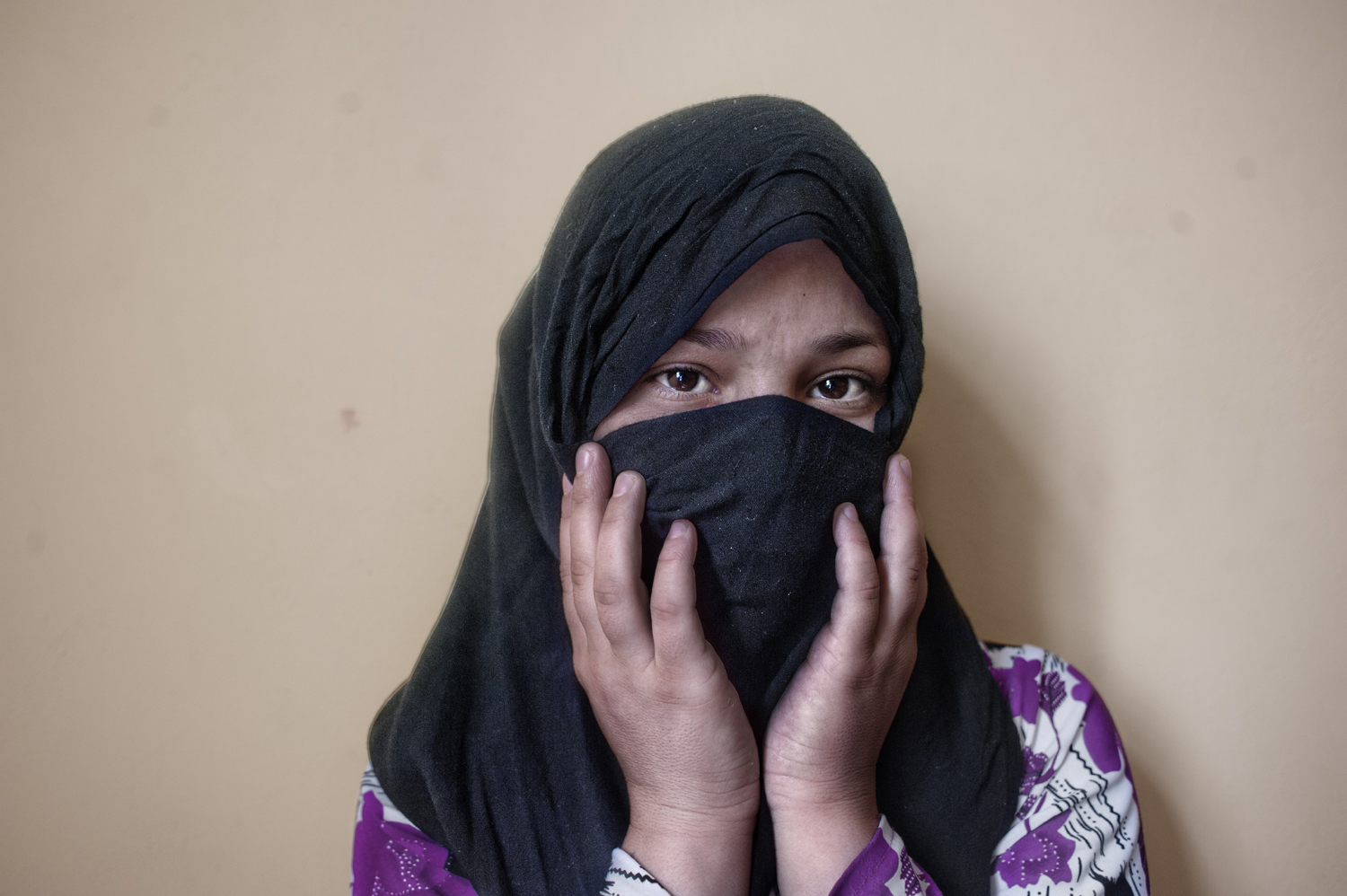 Rokhsane, mujer afgana en el correccional donde cumple pena por escaparse.