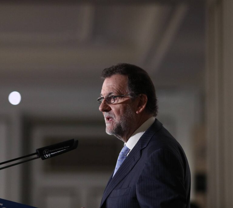 Rajoy, dispuesto a seguir intentándolo con Sánchez "mientras siga siendo" secretario general del PSOE