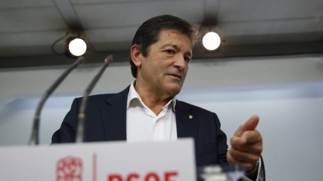 El presidente de la gestora del PSOE, Javier Fernández.