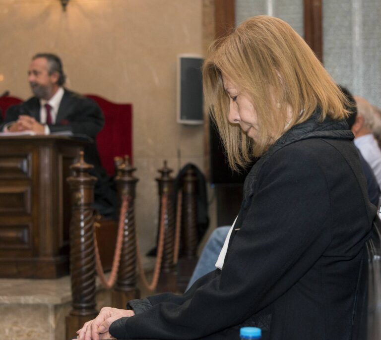 Un jurado popular declara culpable a Munar por un soborno de cuatro millones