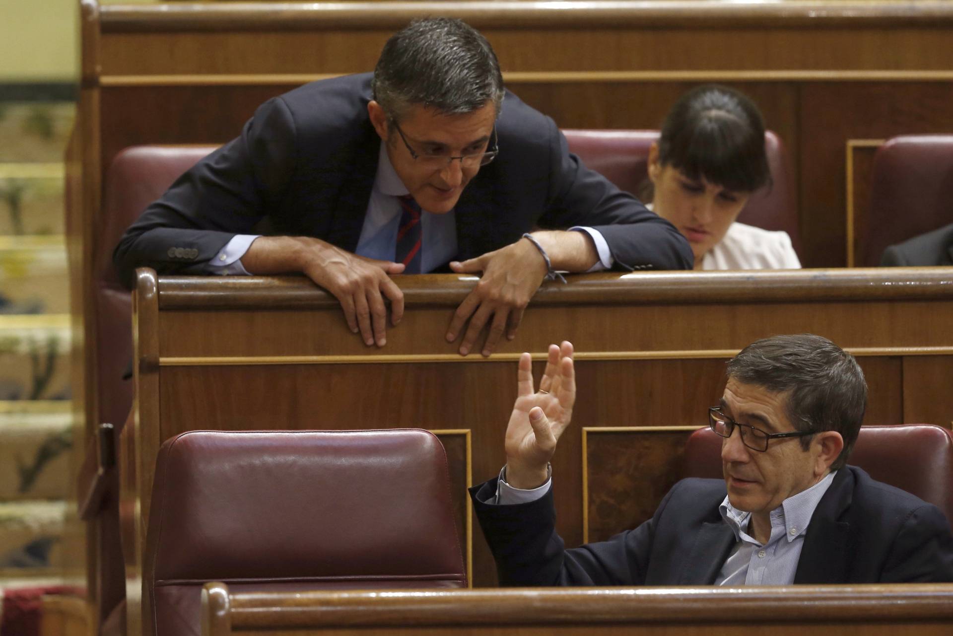 Madina aboga por la abstención para comenzar a "derogar la obra de Rajoy"