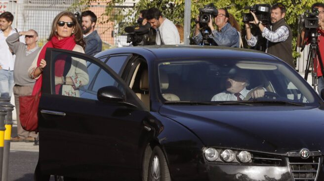 Rosalía Iglesias y Luis Bárcenas, en la Audiencia.