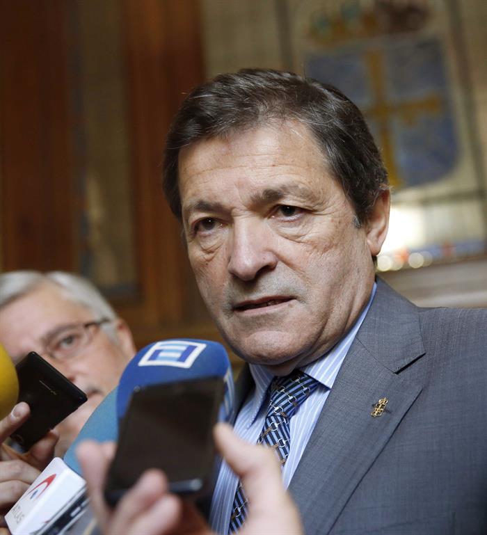 Javier Fernández no optará a la reelección como secretario general en Asturias