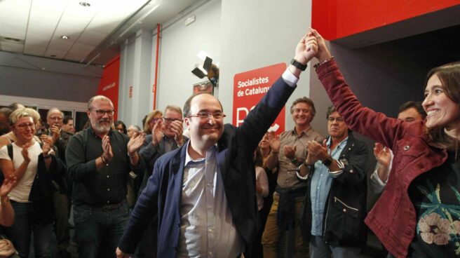 Con Miquel Iceta gana el aparato pero se mantendrá el "no" a Rajoy