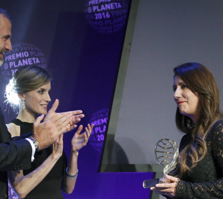 Dolores Redondo, la defensora de la mujer en la novela negra