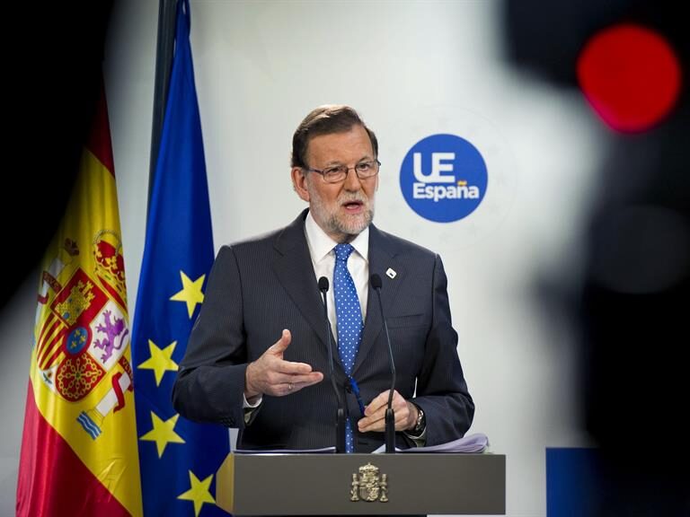 Rajoy ve en un Gobierno en minoría la oportunidad para "resolver grandes retos"