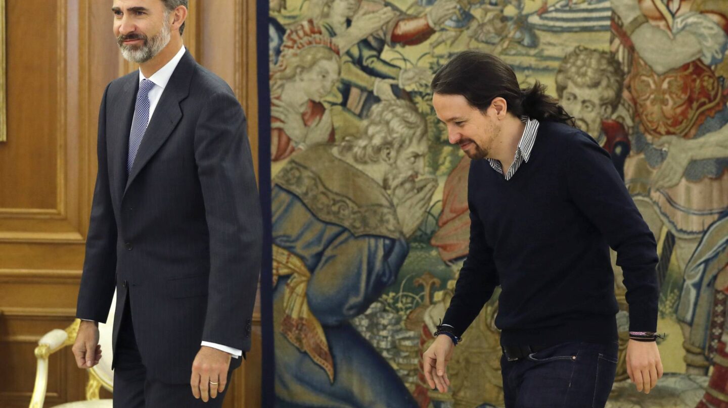 El Rey Felipe VI y Pablo Iglesias