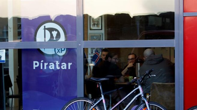 Islandia Partido Pirata con seguidores en la capital de Islandia.