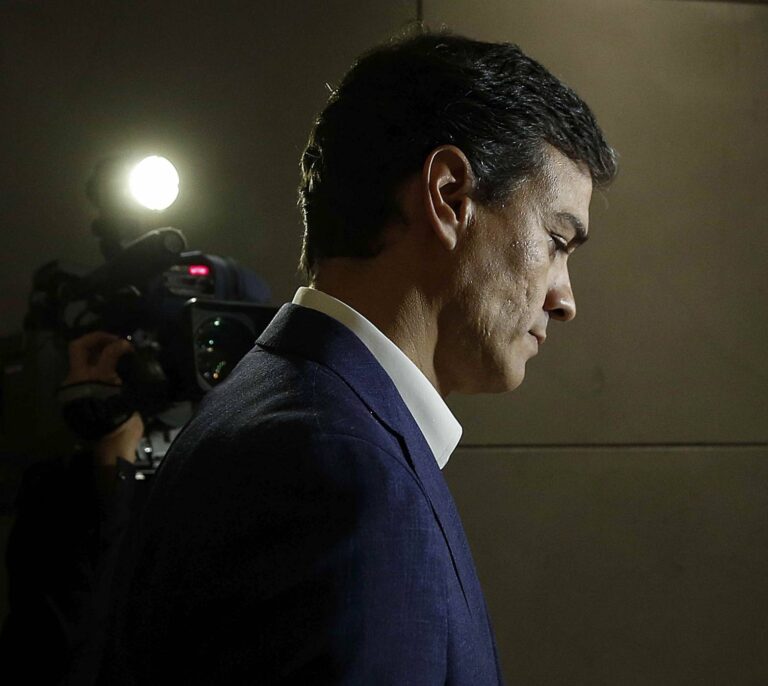 Los barones contraprograman la reaparición de Pedro Sánchez en Valencia