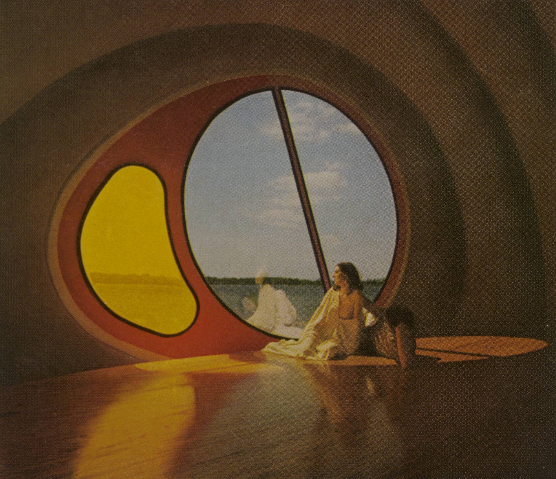 'La casa del siglo', de Ant Farm (Richard Jost, Chip Lord, Doug Michels). Publicado en la revista Playboy (1973).