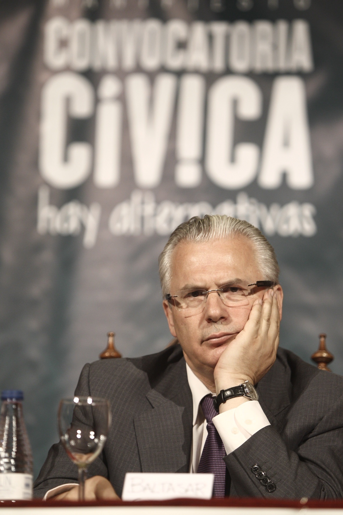 Baltasar Garzón denuncia "una campaña deleznable" contra la ministra Delgado