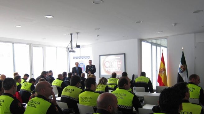 Reunión de policías locales.