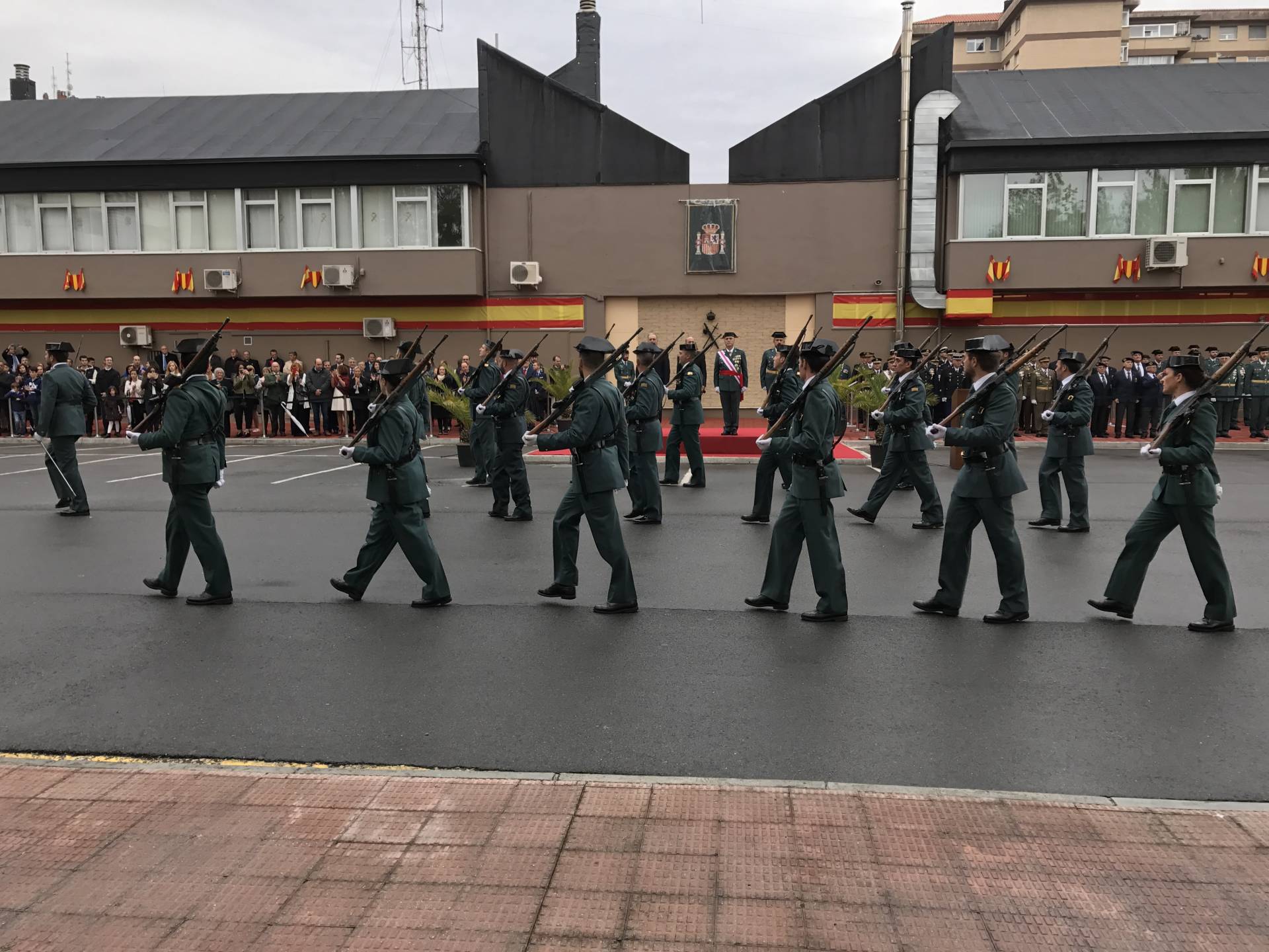 "Que nadie en el País Vasco aspire al repliegue de la Guardia Civil"