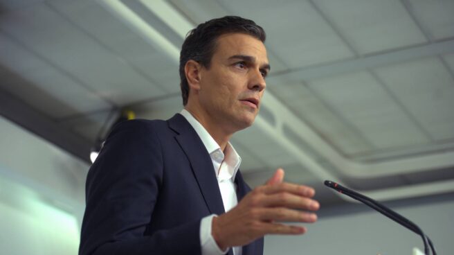El PSOE estudia cómo impedir primarias para que no se les "cuele" Sánchez