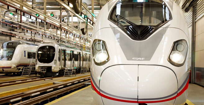 Guerra entre los fabricantes de tren: CAF entra en el AVE, Talgo en Cercanías y Metro