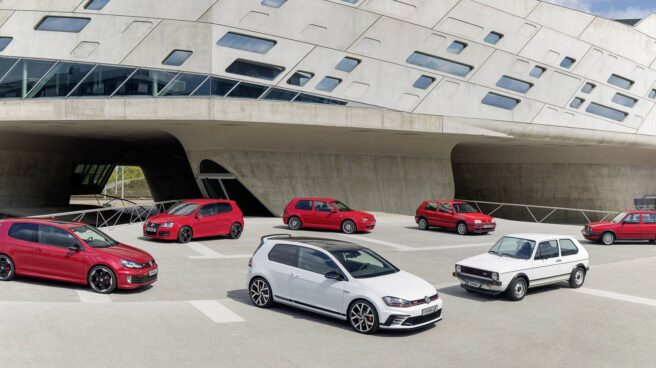 Siete generaciones de Golf Nada menos que siete generaciones componen la aclamada saga Golf GTI. Una saga cuyos origenes se remontan a 1976.