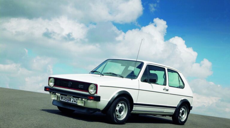 En 1976, el Golf GTI revolucionó el mundo de los coches