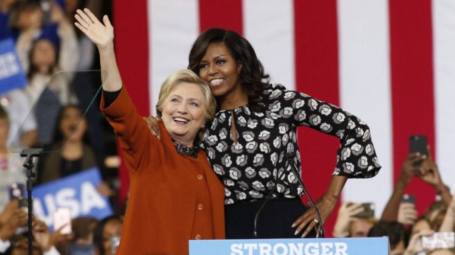 Hillary Clinton y Michelle Obama Hillary Clinton y Michelle Obama