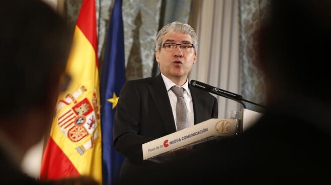 El director de 'El Independiente', Casimiro García-Abadillo, durante su intervención.