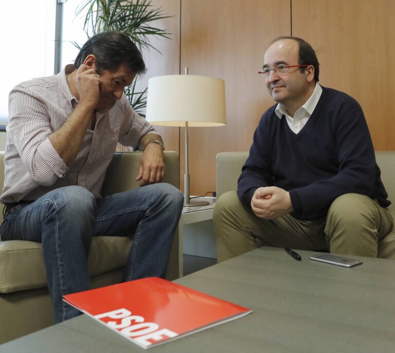 PSOE y PSC se dan dos meses para negociar mientras Díaz reclama "simetría"