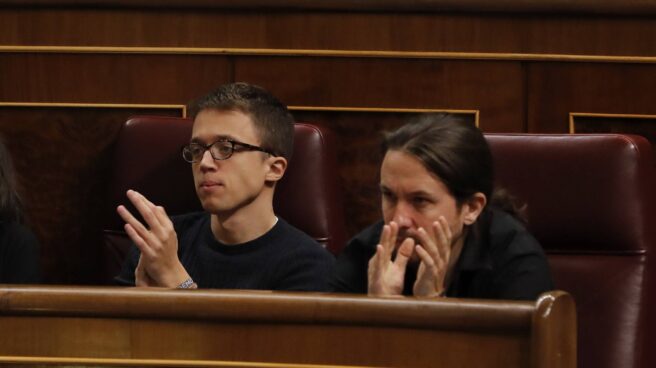 El líder de Podemos, Pablo Iglesias, junto a su 'número dos', Íñigo Errejón.