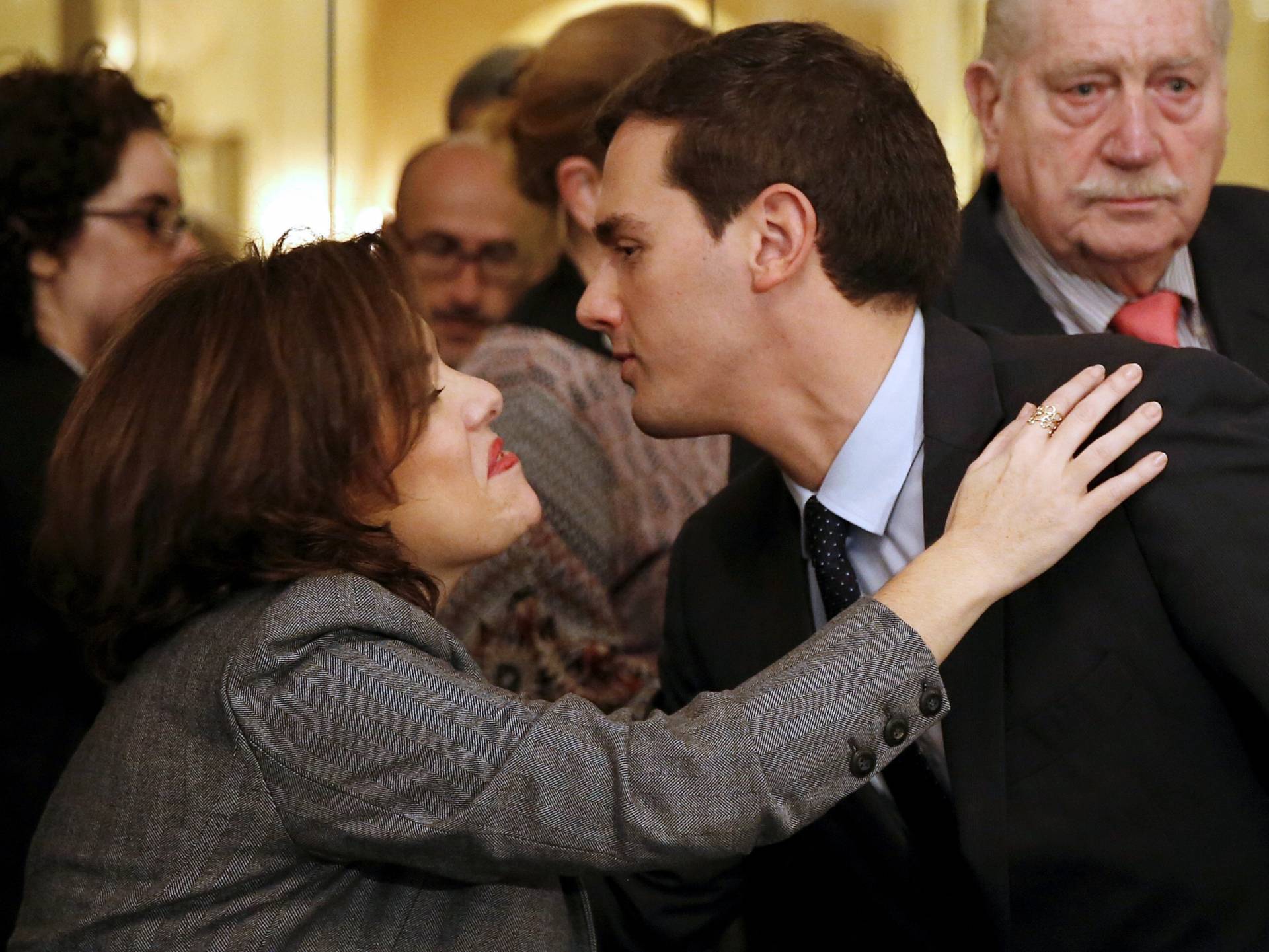 La vicepresidenta del Gobierno, Soraya Sáenz de Santamaría, junto al líder de Ciudadanos, Albert Rivera.