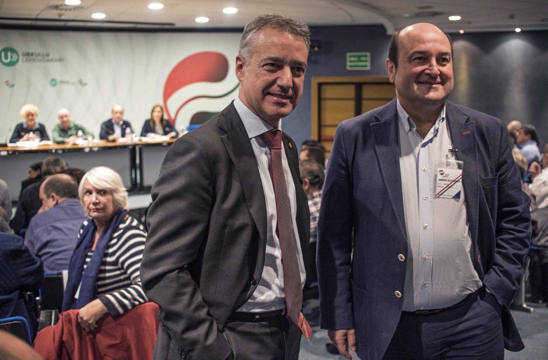 El lehendakari Iñigo Urkullu y el presidente del PNV, Andoni Ortuzar, durante la Asamblea Nacional del PNV.