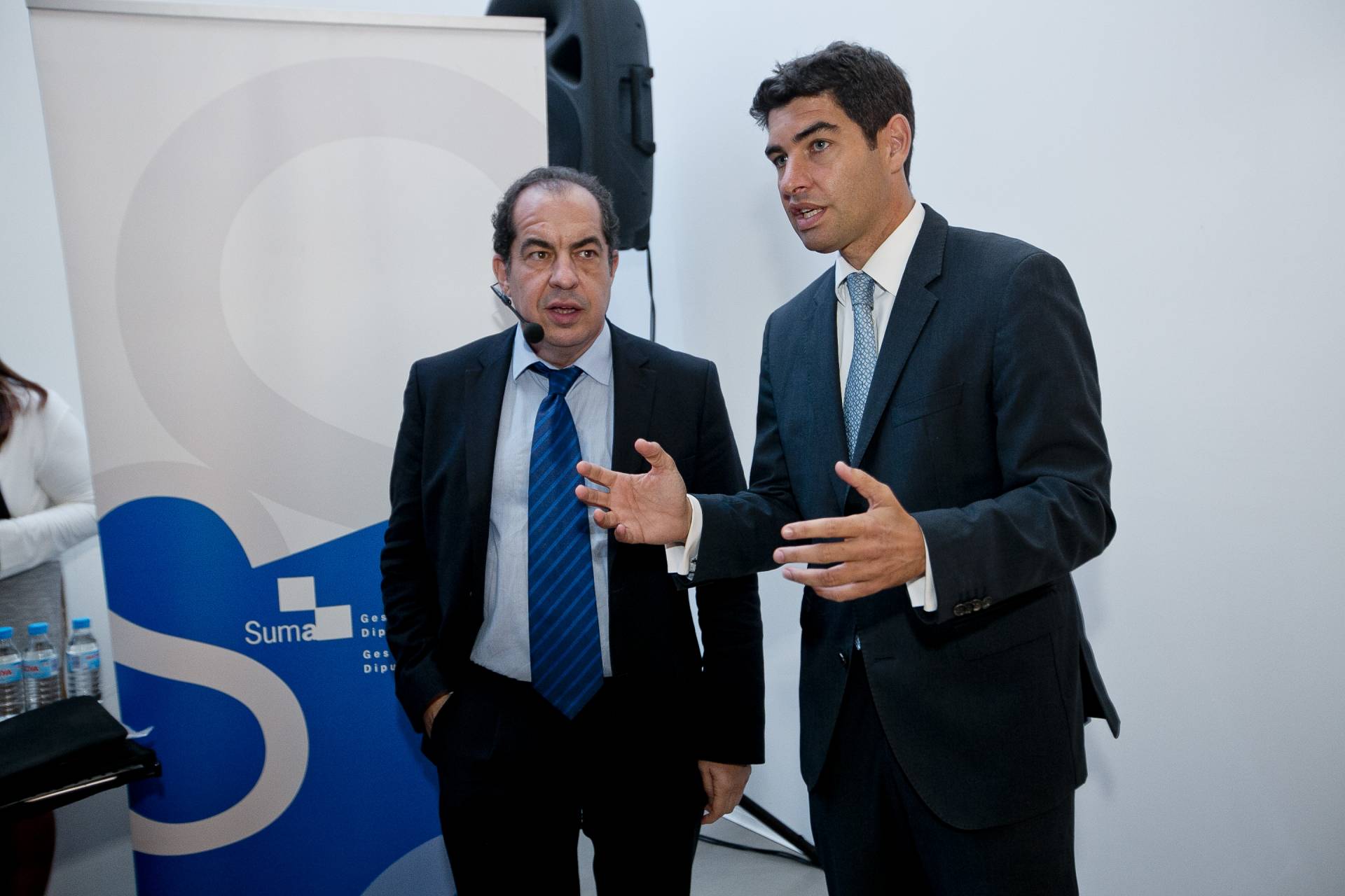 El experto en liderazgo Juan Carlos Cubeiro y el director general de SUMA, Manuel Bonilla.