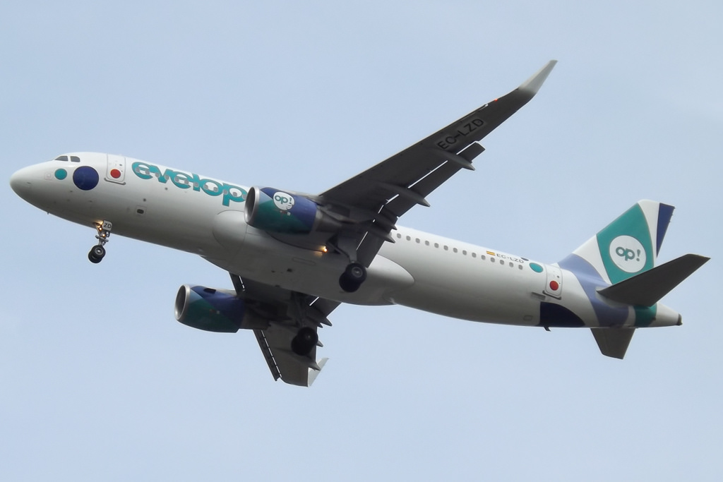 Un avión de la aerolínea Evelop, filial del grupo Barceló.