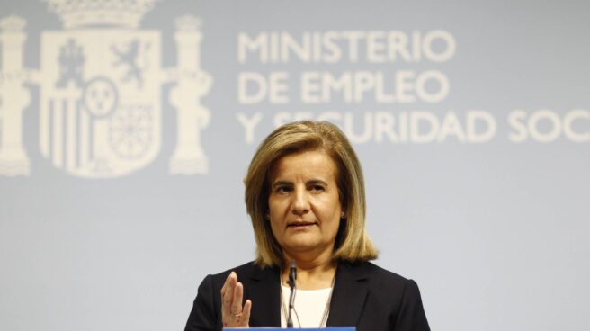 Fátima Báñez, ministra de Empleo cuando se concedieron las ayudas investigadas ahora por el Tribunal de Cuentas.