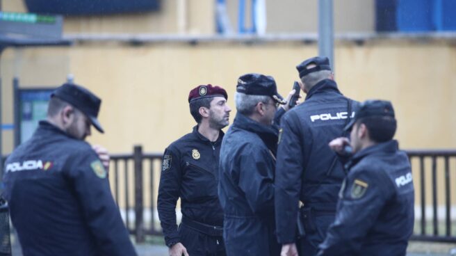 polis