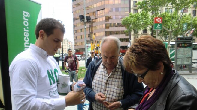 Albert Rivera, en una acción en la calle en los inicios de Ciudadanos. Albert Rivera, en una acción en la calle en los inicios de Ciudadanos.