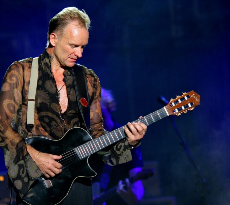 Sting reabrirá la sala Bataclan