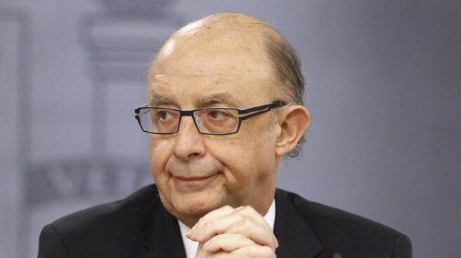 montoro8 El ministro de Hacienda y Función Pública, Cristóbal Montoro, actualizará el listado de paraísos fiscales.